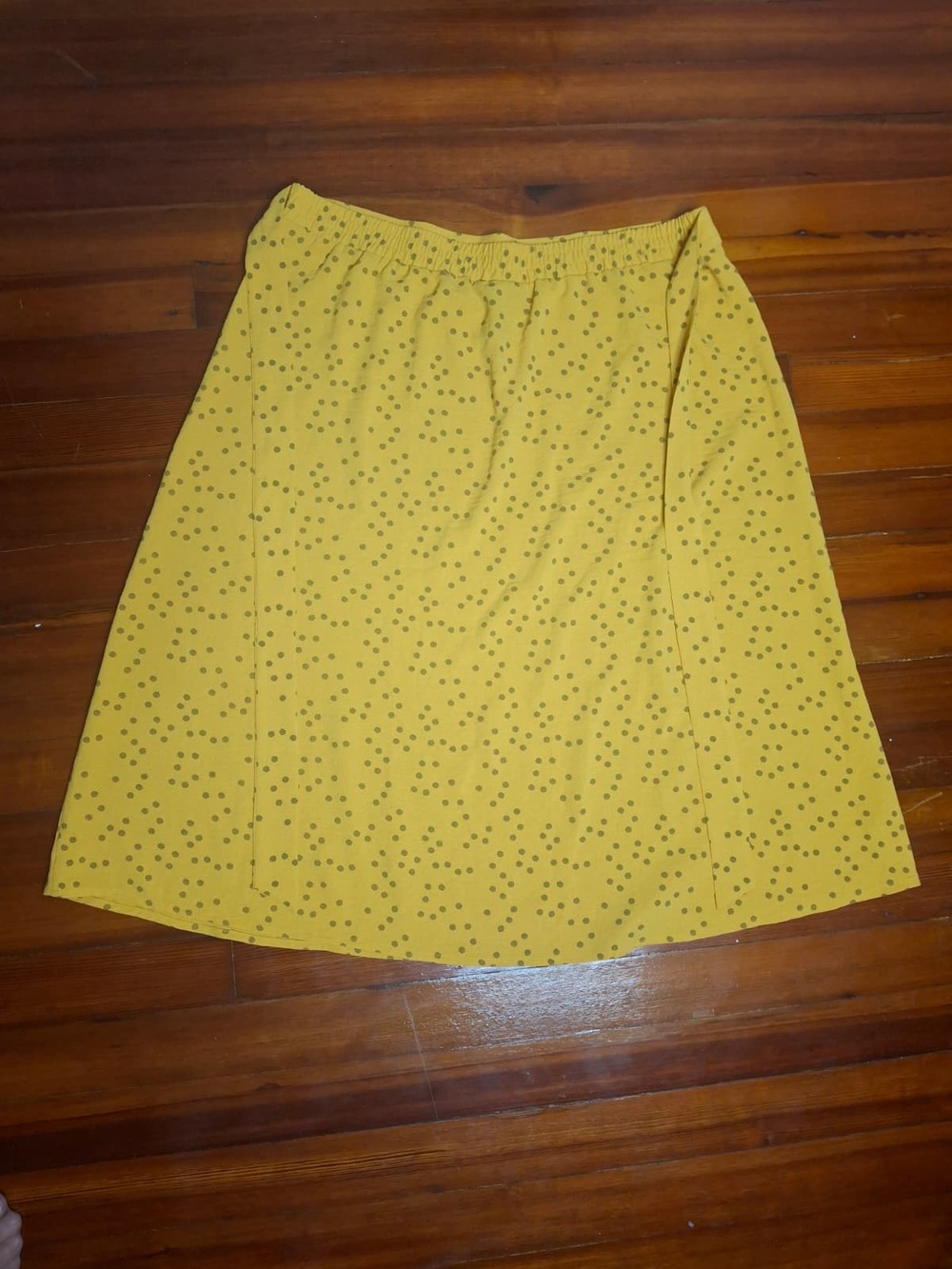 New York Clothing Co (NYCC) mustard yellow polka dot wrap midi skirt, Size Large